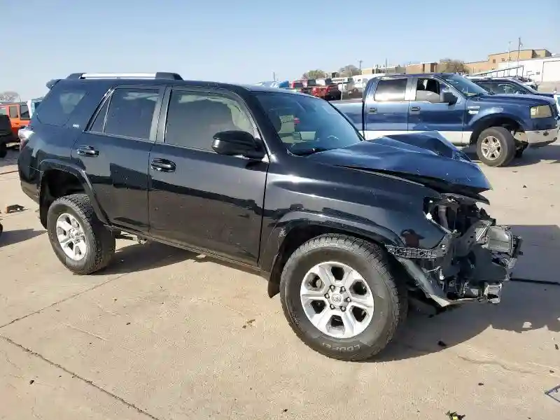 JTEEU5JR9M5236218 2021 TOYOTA 4RUNNER-3