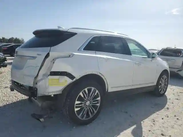 1GYKNERS3JZ187009 2018 CADILLAC XT5-2