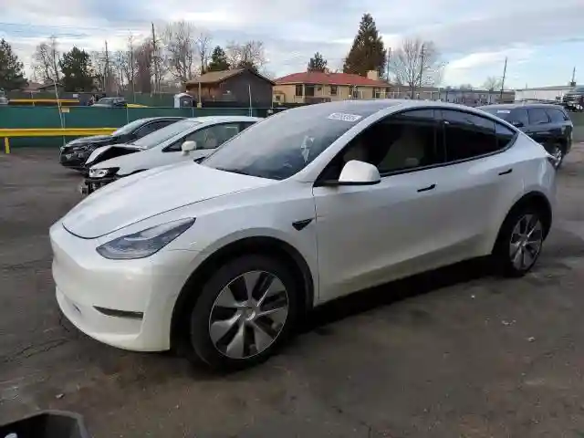5YJYGDEE6MF187603 2021 TESLA MODEL Y-0