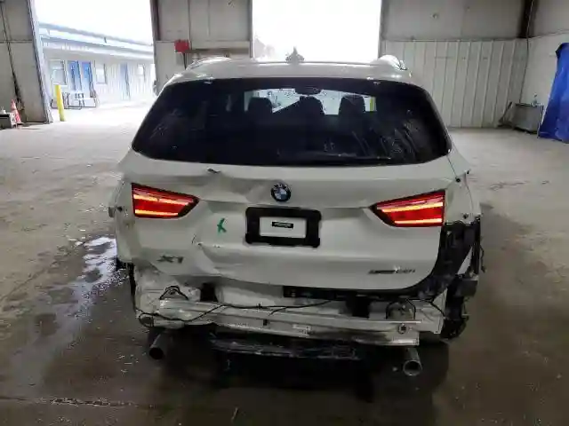 WBXHT3C31J3H33391 2018 BMW X1-5