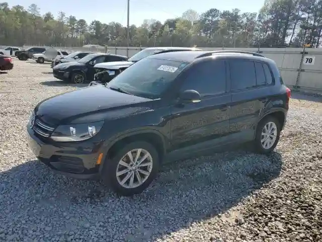 WVGAV7AX1JK003680 2018 VOLKSWAGEN TIGUAN LIM-0