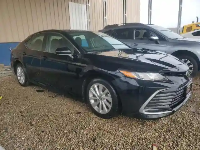 4T1C11AK1MU604084 2021 TOYOTA CAMRY-3