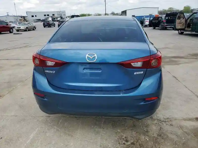 3MZBN1U73HM158121 2017 MAZDA 3-5