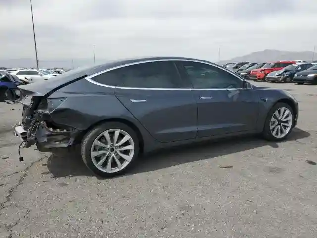 5YJ3E1EA2KF417212 2019 TESLA MODEL 3-2