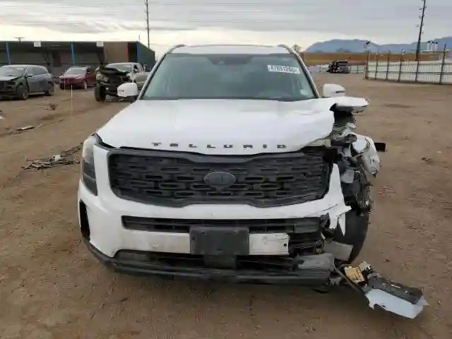 5XYP5DHC5MG115425 2021 KIA TELLURIDE-4