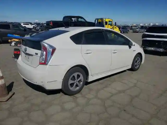 JTDKN3DU9F0439456 2015 TOYOTA PRIUS-2