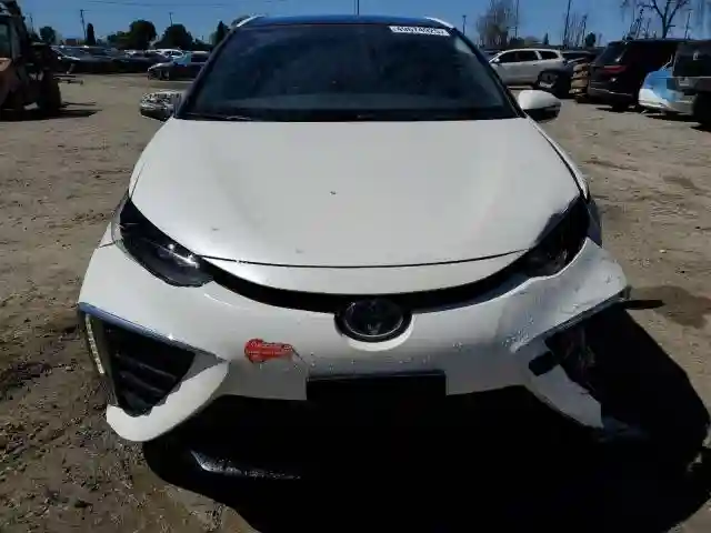 JTDBVRBD4HA002676 2017 TOYOTA MIRAI-4