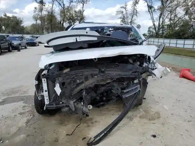 1GKS2GKC6LR206785 2020 GMC YUKON-4