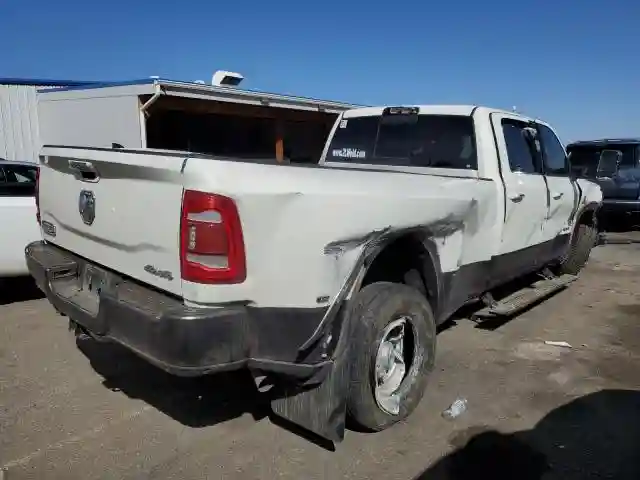 3C63RRKL4NG151741 2022 RAM 3500-2