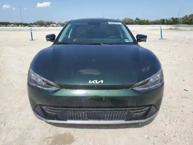 KNDC3DLCXP5153788 2023 KIA EV6 LIGHT-4