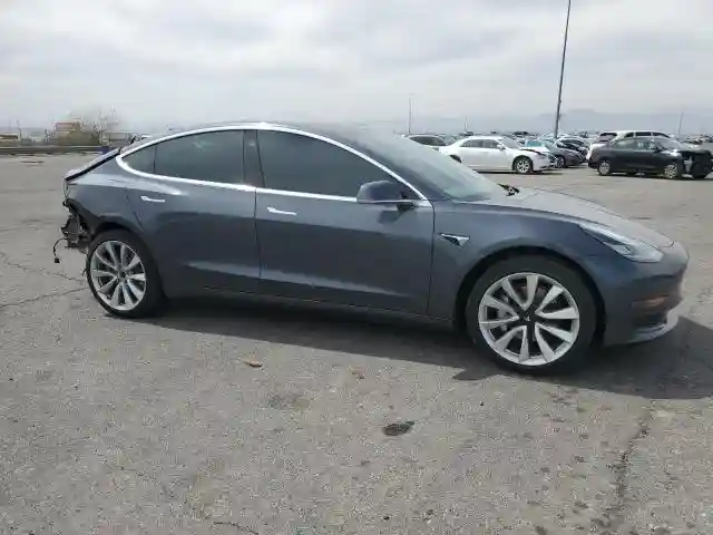 5YJ3E1EA2KF417212 2019 TESLA MODEL 3-3