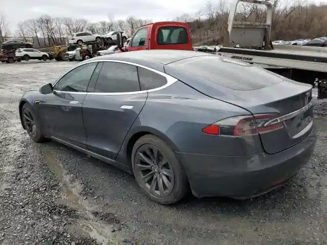 5YJSA1E25LF369772 2020 TESLA MODEL S-1