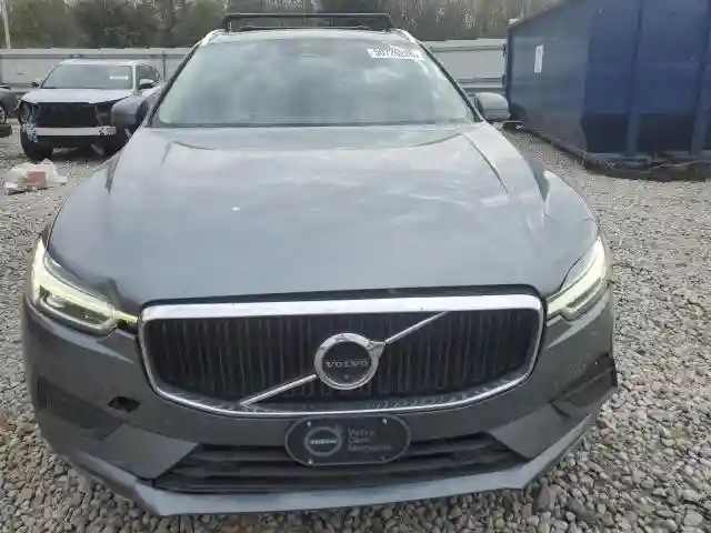 LYVA22RK8JB109678 2018 VOLVO XC60-4