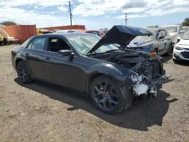 2C3CCABG2NH111659 2022 CHRYSLER 300-3