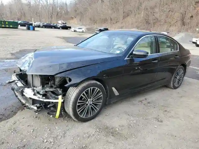 WBAJA7C59JWC74961 2018 BMW 5 SERIES-0