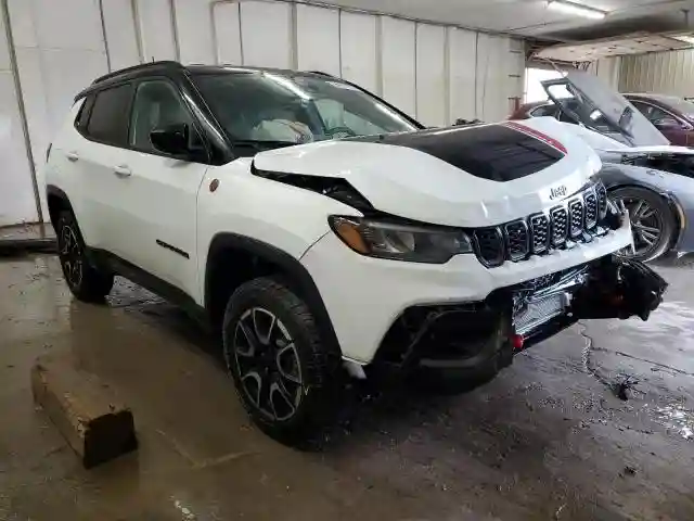 3C4NJDDN4RT171382 2024 JEEP COMPASS-3