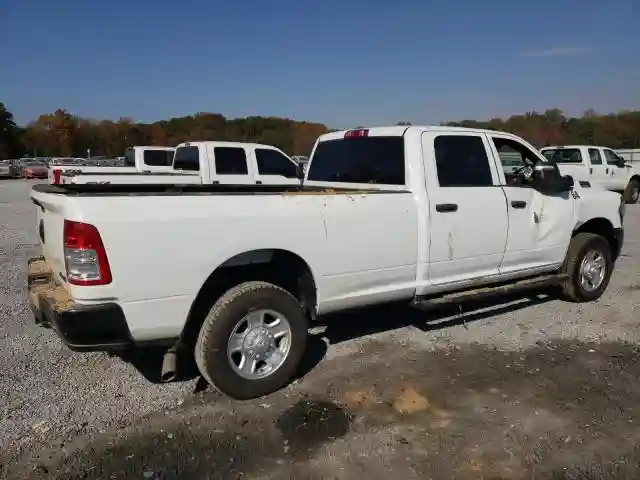 3C63R3GJ4RG242521 2024 RAM 3500-2