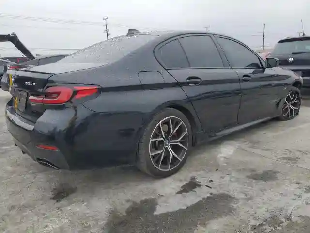 WBA13AG05PCM28742 2023 BMW 5 SERIES-2