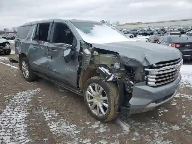 1GNSKGKL9PR211956 2023 CHEVROLET SUBURBAN-3