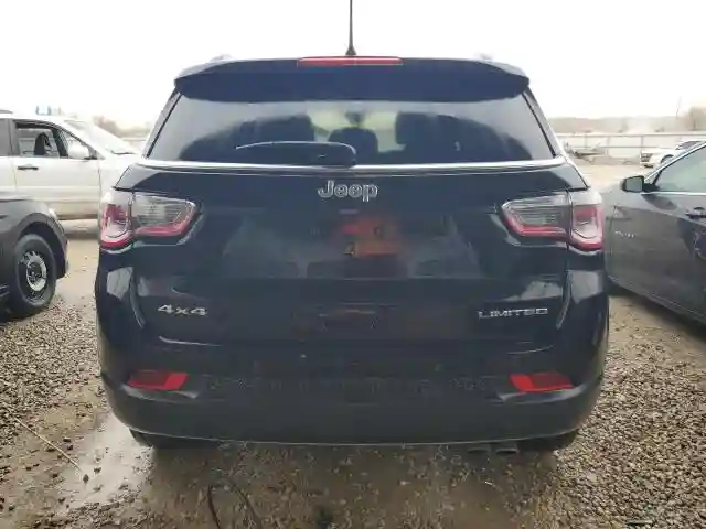 3C4NJDCB4JT340733 2018 JEEP COMPASS-5
