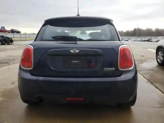 WMWXP5C58H3B15714 2017 MINI COOPER-5