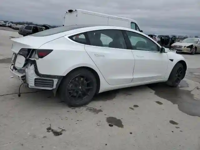 5YJ3E1EB4LF790679 2020 TESLA MODEL 3-2