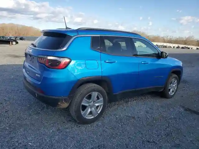 3C4NJDBB4NT152110 2022 JEEP COMPASS-2