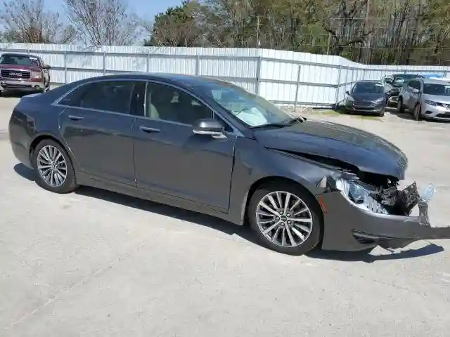 3LN6L5CC7HR618752 2017 LINCOLN MKZ-3