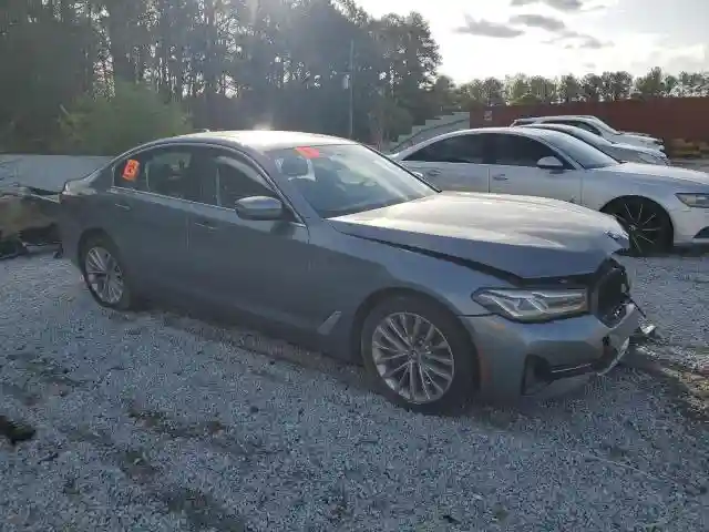 WBA53BH08MCF44747 2021 BMW 5 SERIES-3