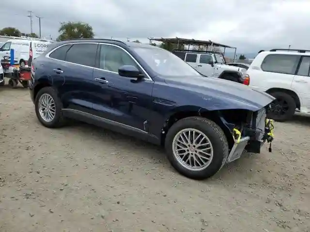 SADCJ2FX2JA275864 2018 JAGUAR F-PACE-3