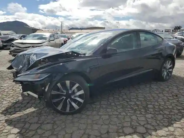 5YJ3E1EA9SF924138 2025 TESLA MODEL 3-0
