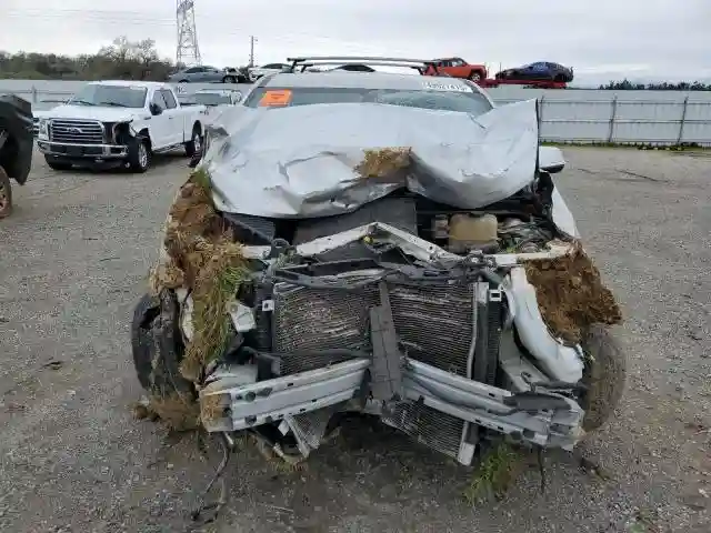 1GNERGKWXKJ223835 2019 CHEVROLET TRAVERSE-4