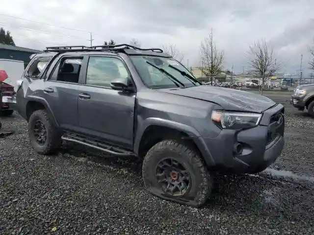 JTENU5JR3N6067471 2022 TOYOTA 4RUNNER-3