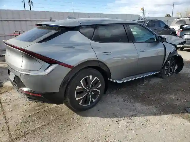 KNDC3DLC2R5620852 2024 KIA EV6 LIGHT-2