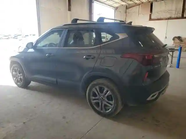 KNDEUCAA1M7083485 2021 KIA SELTOS-1