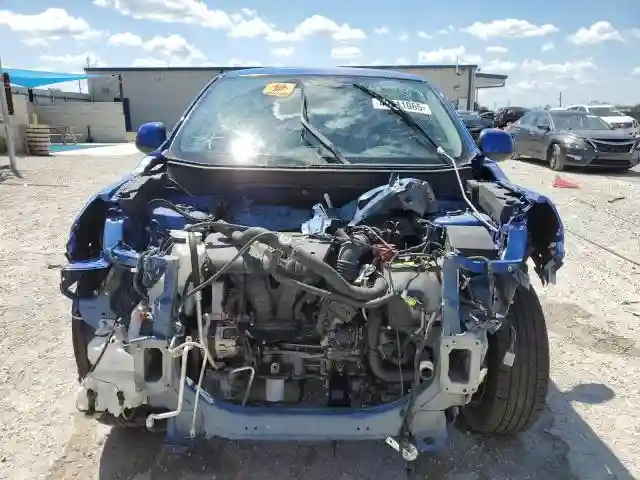 JA4APUAUXMU011864 2021 MITSUBISHI OUTLANDER-4