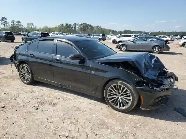 WBAJA5C59JWA39626 2018 BMW 5 SERIES-3
