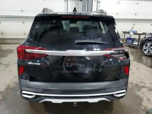 KNDEUCA26P7405194 2023 KIA SELTOS NIG-5