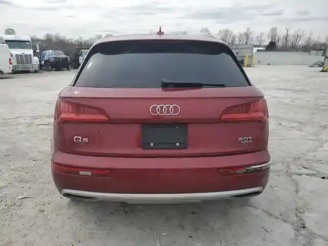 WA1CNAFY9J2016988 2018 AUDI Q5-5