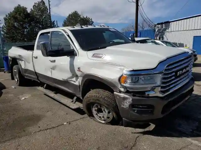 3C63RRKL4NG151741 2022 RAM 3500-3
