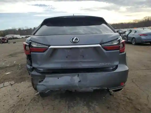 2T2HZMDA1NC331083 2022 LEXUS RX350-5