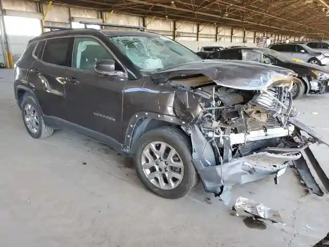 3C4NJDCB4JT232595 2018 JEEP COMPASS-3