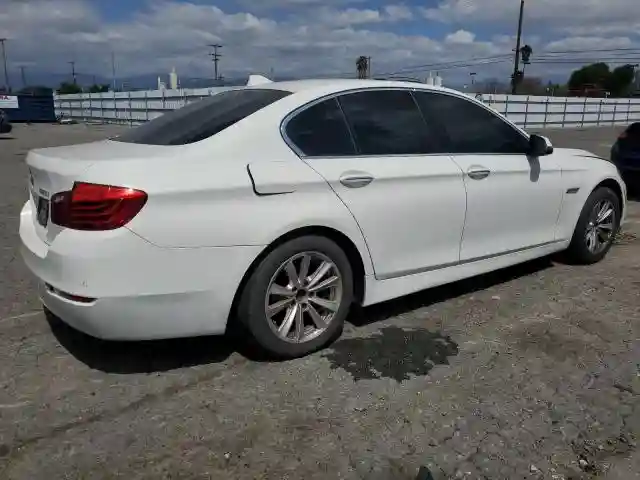 WBA5A5C56GD529007 2016 BMW 5 SERIES-2
