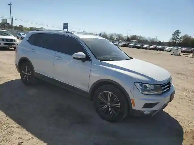 3VV2B7AX9JM024613 2018 VOLKSWAGEN TIGUAN-3