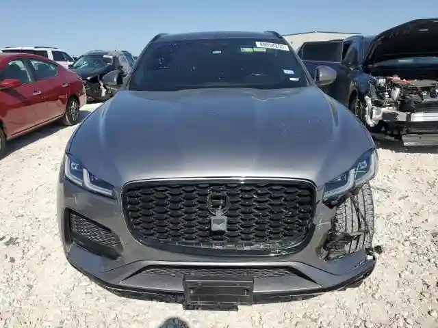 SADCJ2EX8NA701774 2022 JAGUAR F-PACE-4