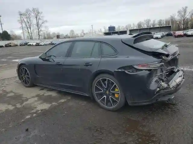 WP0CF2A74JL195989 2018 PORSCHE PANAMERA-1
