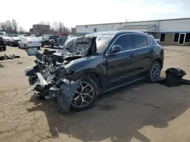 ZASPAKBN7L7C82737 2020 ALFA ROMEO STELVIO-0