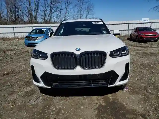 5UX53DP04R9X38742 2024 BMW X3-4