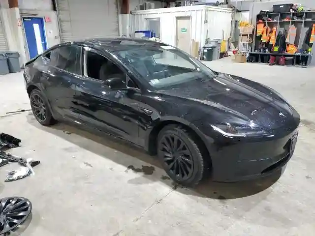 5YJ3E1EB8RF793027 2024 TESLA MODEL 3-3