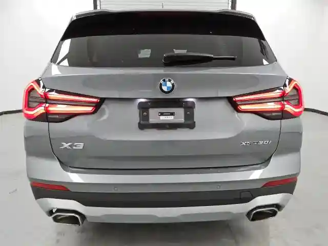 5UX53DP09R9U55138 2024 BMW X3-5